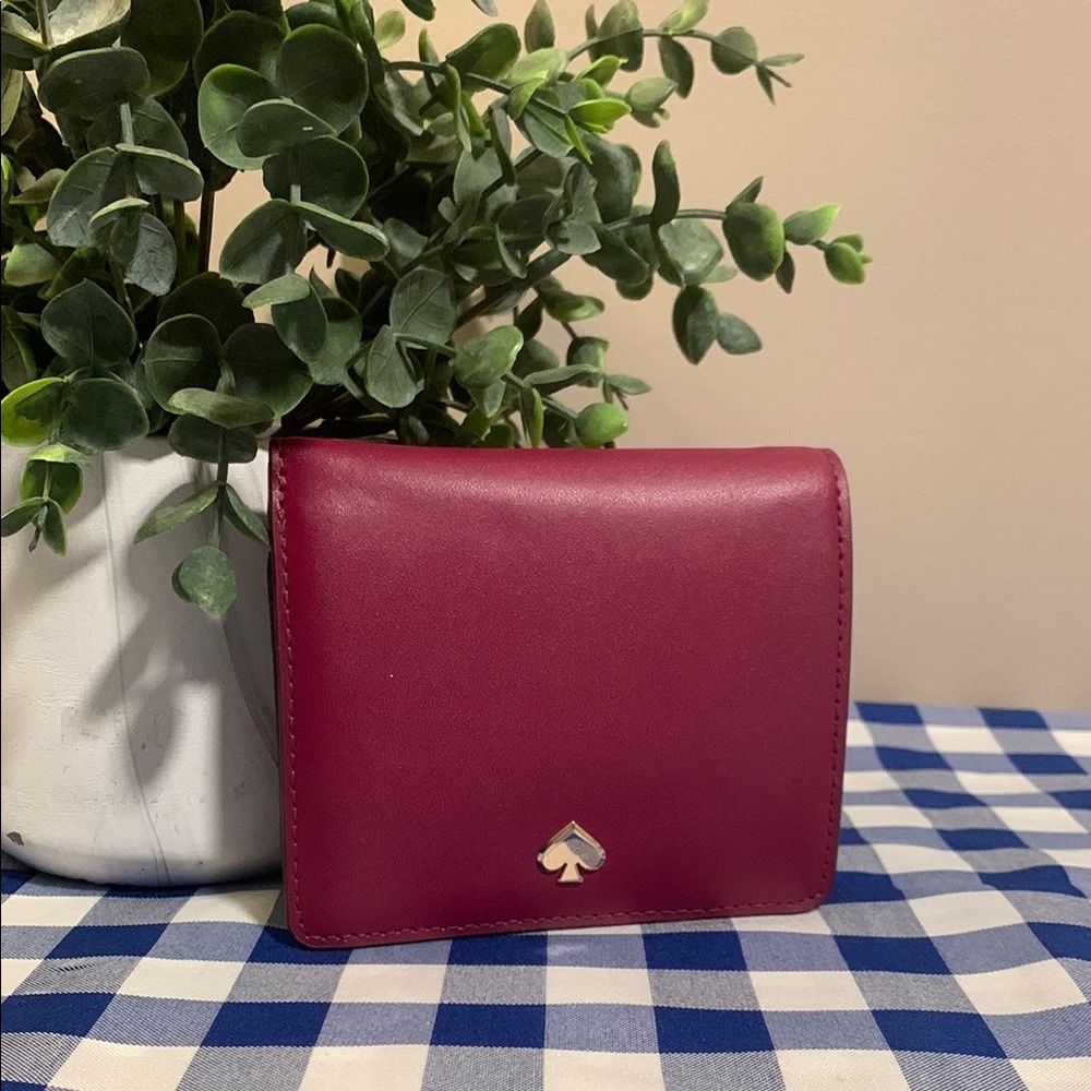 Kate Spade Nadine Fuchsia Bifold Wallet